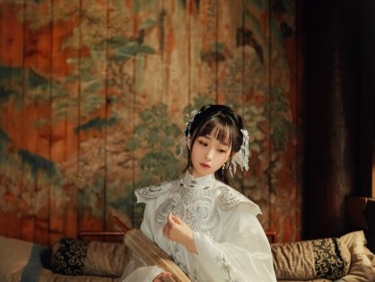汉服小豆蔻 唯美清新美少女图 气质妹子古风汉服文化美女照