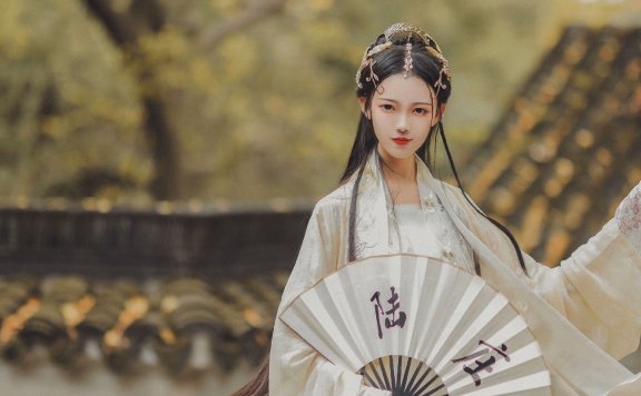 不周点点 刀光乍现薄衣黄杉 唯美清新美少女摄影古装图 气质妹子古风汉服文化美女照