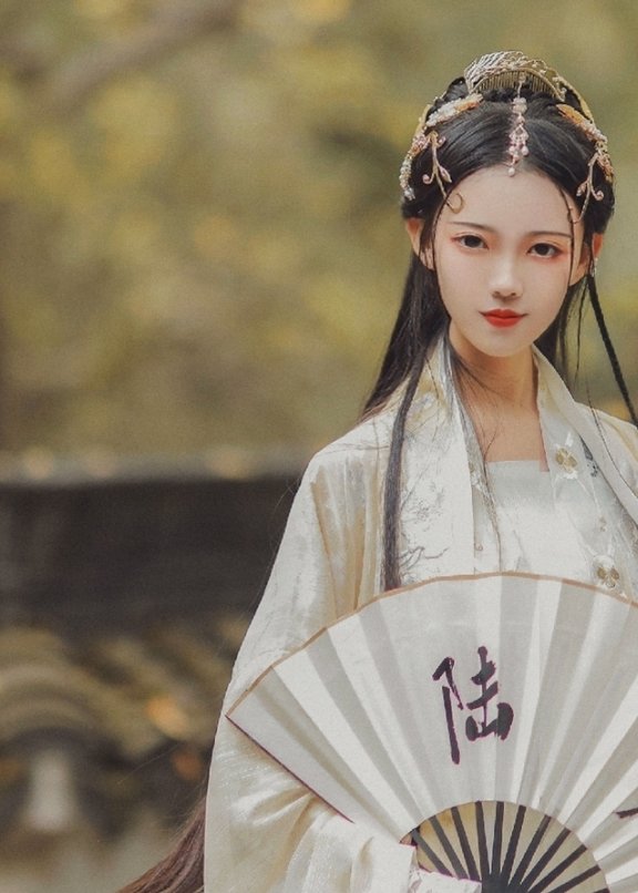 不周点点 刀光乍现薄衣黄杉 唯美清新美少女摄影古装图 气质妹子古风汉服文化美女照