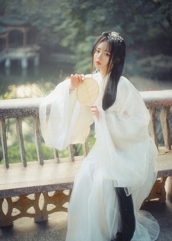 梦吉 经年此往,岁月无间,便有人山人海,都是过客 唯美清新美少女图气质妹子古风汉服文化美女照