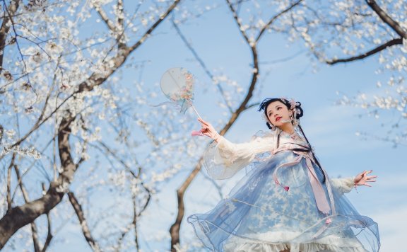 何嘉颖艺术写真图片合集83套26.4GB 4137P